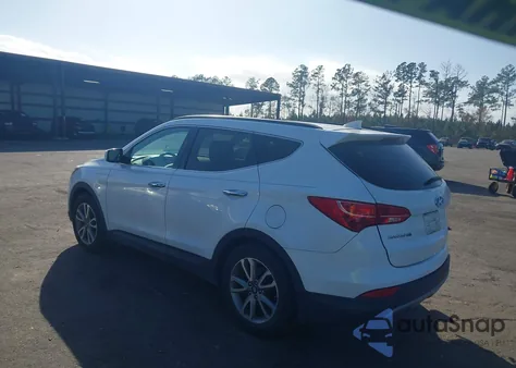 2016 Hyundai Santa Fe Sport 2.0L Turbo z USA, uszkodzony, nr VIN 5XYZU3LA1GG319560